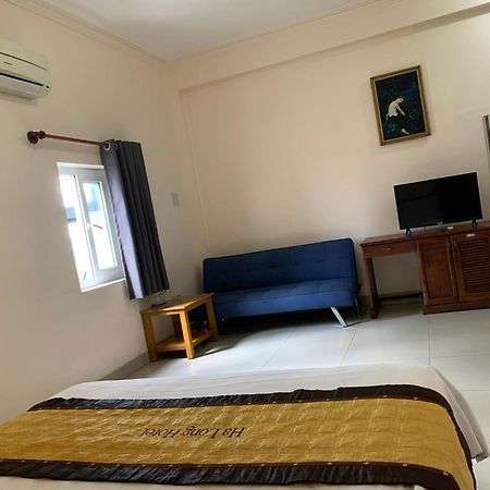 Ha Long Hotel Хошимин Екстериор снимка